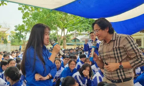 Tiến sĩ tâm lý tìm nguyên nhân bạo lực học đường liên tiếp xảy ra