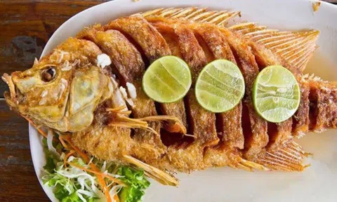 Thèm cá đến mấy cũng không nên ăn vào 5 thời điểm này