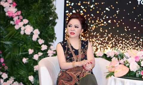 Từng khoe sổ đỏ tính bằng cân, bà Phương Hằng có bao nhiêu bất động sản?