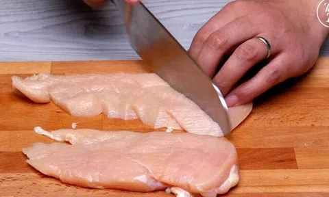 Ức gà chế biến theo cách này thơm ngon hết nấc, không hề nhàm chán như bạn vẫn nghĩ