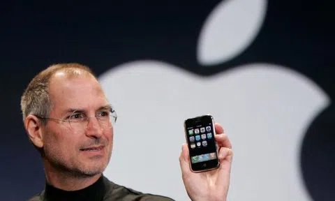 Tin tức công nghệ mới nóng nhất hôm nay 18/10: "Choáng" với giá chiếc iPhone đời đầu năm 2007