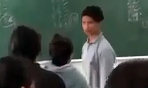 Nữ sinh "đấu khẩu" với thầy giáo trong lớp bị đình chỉ học một tuần