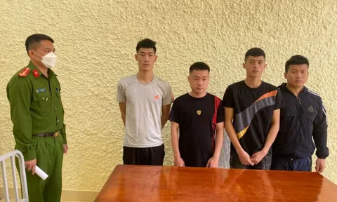 Không đòi được tiền, bộ tứ vào tận nhà trọ bắt giữ "con nợ"