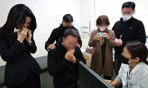 Thảm kịch giẫm đạp ở Hàn Quốc: Cha mẹ một nạn nhân hiến tạng con trai