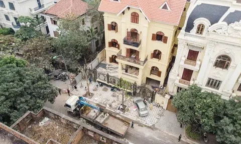 Hà Nội yêu cầu 3 đơn vị rà soát, xử lí vụ biệt thự tai tiếng tại Cầu Giấy