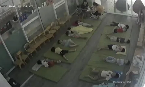 Chuyện nghề của những người chuyên “ăn cơm trong bóng tối”