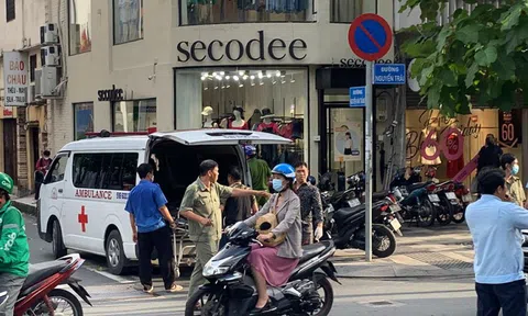 Vụ người phụ nữ 59 tuổi chết trong nhà ở TP.HCM: Con trai đầu thú, khai sát hại mẹ