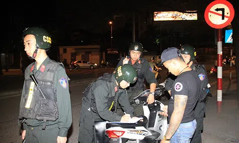 Nghiêm cấm mua chuộc, hối lộ cảnh sát cơ động làm trái nhiệm vụ