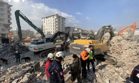 Thổ Nhĩ Kỳ ghi nhận hơn 6.000 dư chấn trong 2 tuần sau vụ động đất