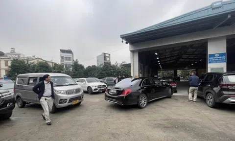 Chủ xe ở Hà Nội được khuyến cáo đăng kiểm tại địa phương khác