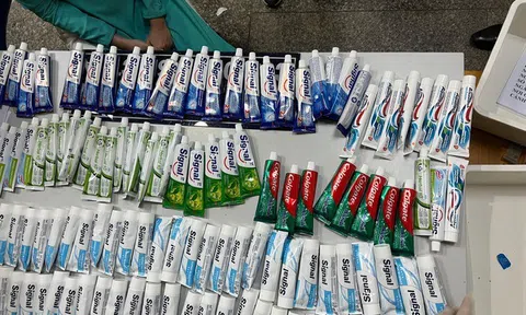 Tiếp viên hàng không thứ 5 liên quan vụ xách hơn 11kg ma túy về Việt Nam