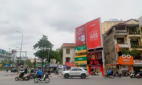 Hà Nội rà soát toàn bộ hoạt động quảng cáo ngoài trời
