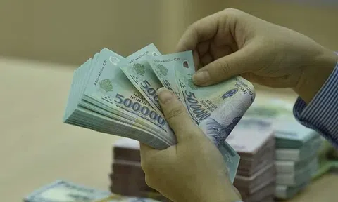 Nữ giáo viên tiếng Anh "nổ" quen nhiều lãnh đạo, lừa đảo nhiều người