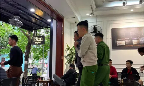 Hà Nội: Khách uống cà phê bắt giữ nghi phạm trộm điện thoại