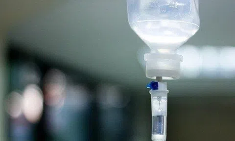 Tin tức đời sống ngày 15/4: 3 người nhập viện cùng ngày do phản vệ sau khi truyền dịch ở nhà