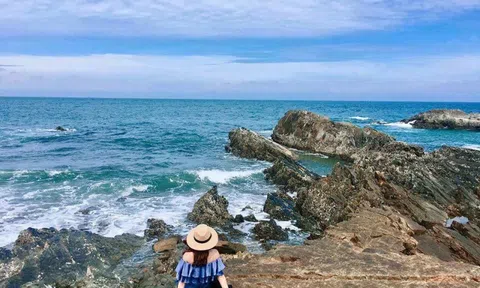 Giá vé máy bay dịp nghỉ lễ 30/4 tăng, doanh nghiệp lữ hành gặp khó