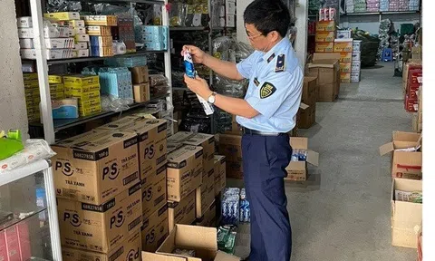 Hải Dương: Tạm giữ gần 8.000 sản phẩm kem đánh răng và dầu gội giả