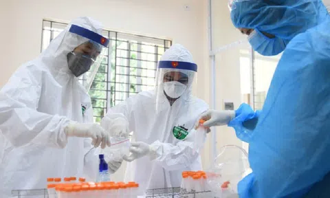 Bản tin 30/4: Dịch COVID-19 có bùng phát lớn sau kỳ nghỉ lễ 30/4, 1/5?