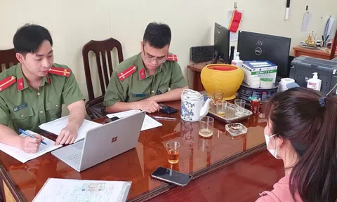 Hà Nội: Báo chốt thổi nồng độ cồn trên mạng xã hội, người phụ nữ bị phạt 7,5 triệu đồng