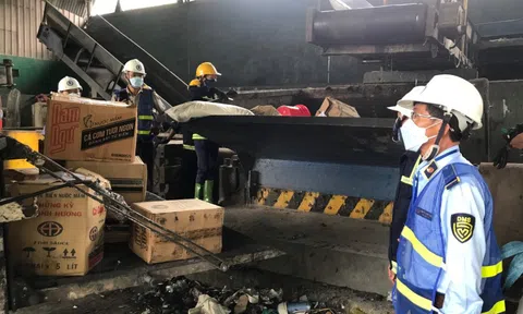 Tp.HCM: Tiêu huỷ gần 32.000 bao thuốc lá nhập lậu