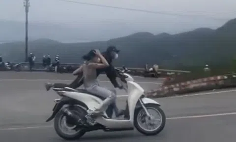 Đà Nẵng: Xét xử cặp vợ chồng chạy xe máy 'làm xiếc' trên đèo Hải Vân