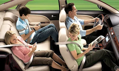 Đây là mức phạt với lỗi không thắt dây an toàn khi ngồi trên ôtô