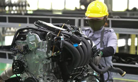 Bộ Công Thương ủng hộ giảm 50% lệ phí trước bạ ô tô