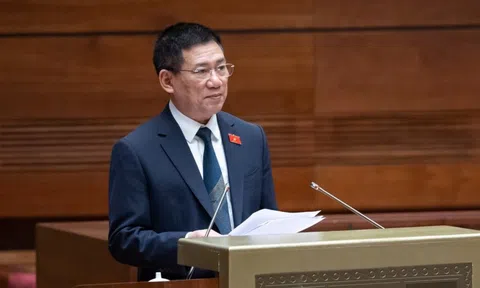 Đề xuất không giảm thuế VAT 2% với chứng khoán, bất động sản