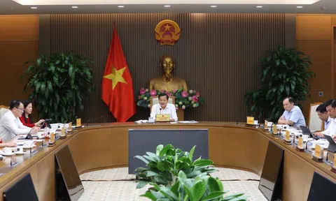 Ngân hàng "chắt chiu", giảm chi phí để hạ lãi suất cho doanh nghiệp