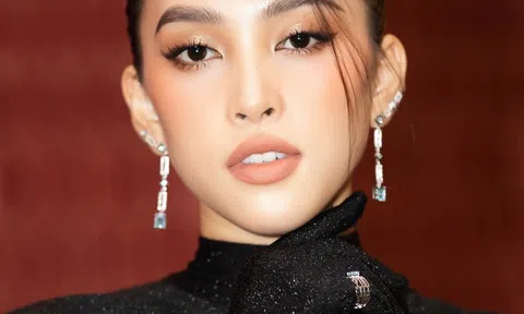 Hai nàng hậu sở hữu gương mặt tỷ lệ vàng 'nghìn năm có một'