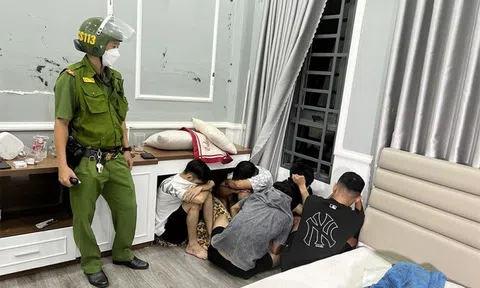 Phát hiện nhóm thanh niên tổ chức “tiệc trắng” tại một căn hộ đi thuê ở An Giang