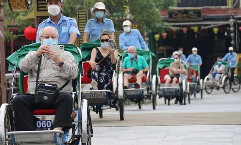 Du lịch hè bước vào mùa cao điểm: Cần đẩy mạnh phát triển bền vững