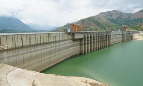 Bản tin 9/6: Hầu hết các hồ thủy điện lớn miền Bắc đã về mức nước chết