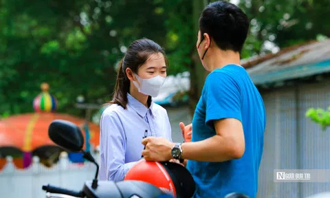 Hà Nội: Sĩ tử bước vào môn đầu tiên của kỳ thi vào lớp 10