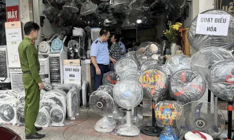 Hà Nội: Tăng cường quản lý "loạn giá" thị trường thiết bị điện giữa cao điểm nắng nóng