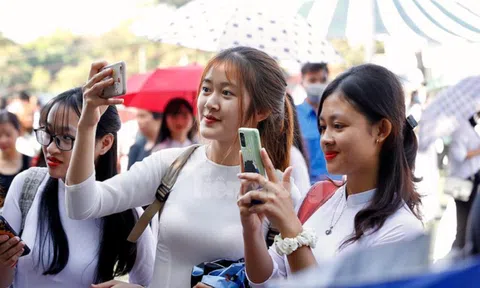 Bản tin 15/6: Điểm chuẩn vào đại học Sư phạm Hà Nội cao nhất 26,65