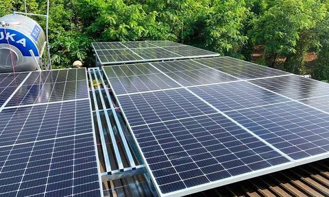 Cảnh giác khi mua pin năng lượng mặt trời giá rẻ trên “chợ” mạng