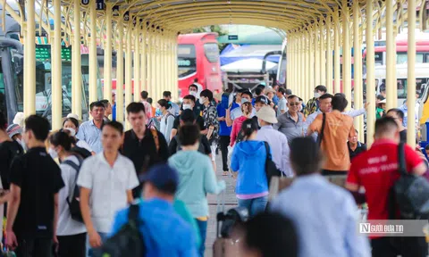 Ngành vận tải phục hồi trong nửa đầu năm, tăng 15,9% so với cùng kỳ