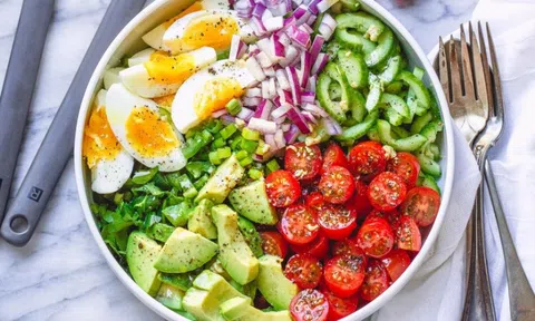 Công thức làm salad giảm cân với trứng vừa ngon lại đầy đủ chất dinh dưỡng