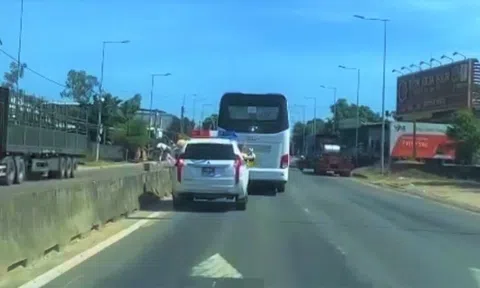 Xử phạt tài xế xe Mai Linh khi cản trở đoàn xe ưu tiên có CSGT dẫn đường