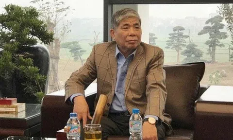 Đại gia "điếu cày" Lê Thanh Thản sẽ hầu tòa vào ngày 10/8