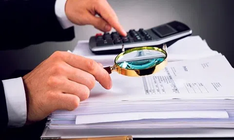 Chứng khoán KB Việt Nam, Kết cấu thép ATAD Đồng Nai bị xử phạt do vi phạm quy định về công bố thông tin