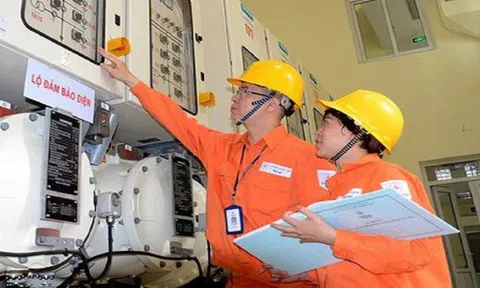 EVN muốn sớm tăng giá điện để cân bằng kết quả kinh doanh