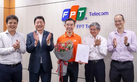 Phân nửa tài sản của FPT Telecom gửi ở ngân hàng
