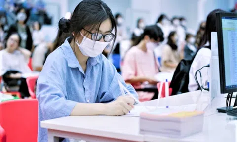 Bản tin 4/8: Điểm danh những ngành được miễn, giảm học phí