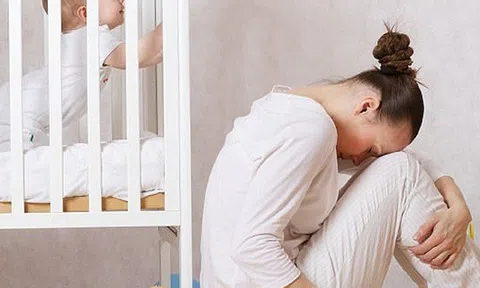 FDA phê duyệt thuốc uống điều trị trầm cảm sau sinh đầu tiên trên thế giới