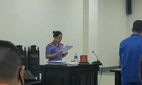 Xét xử vụ cháy quán karaoke, 3 cảnh sát hy sinh: Nữ kiểm sát viên bật khóc khi đọc cáo trạng