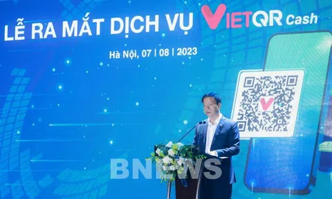 Không cần thẻ, chỉ cần quét mã QR vẫn có thể rút tiền liên ngân hàng trên ATM