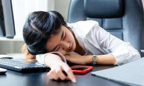 Những thói quen tai hại khi ngủ trưa khiến dân văn phòng thêm mệt mỏi