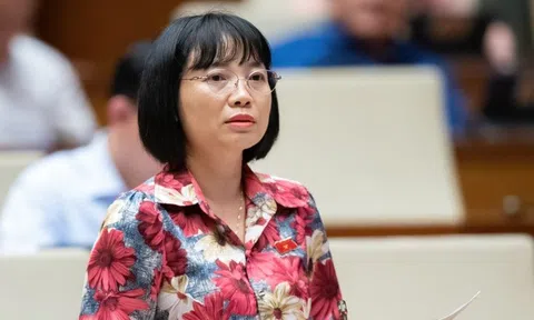 Bộ GD&ĐT biên soạn SGK: “Không muốn độc quyền cũng bị đẩy vào thế độc quyền"